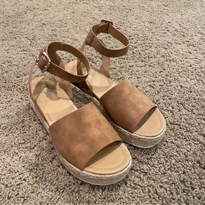 Soda Platform Sandals